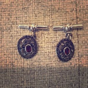 New statement cuff links for a person of style!